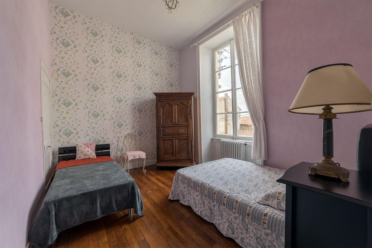 Hotel Chambre D'Hotes La Maison De Maitre Fontenay-le-Comte Habitación foto